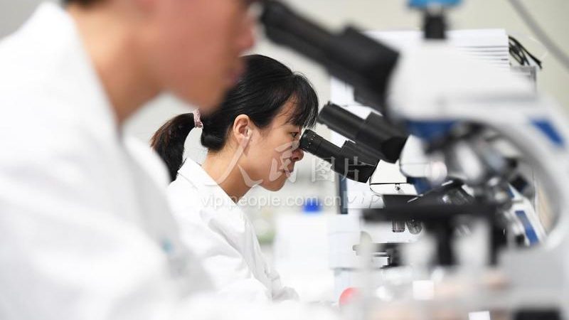 细胞工厂：生物制药新时代的引擎